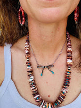 Load image into Gallery viewer, Gigantic Purple Spiny Oyster Necklace
