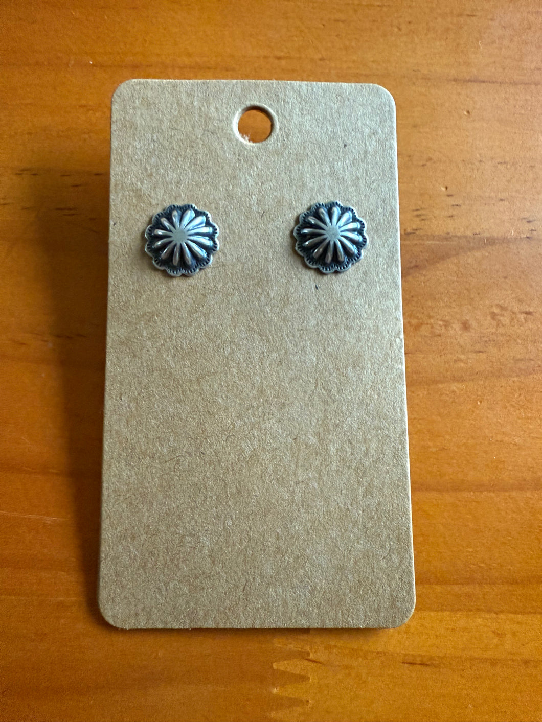 Conch silver Flower Stamped